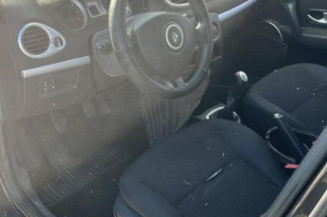Eclairage de plaque RENAULT CLIO 3