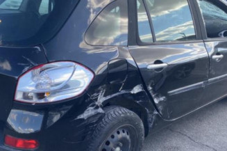 Eclairage de plaque RENAULT CLIO 3