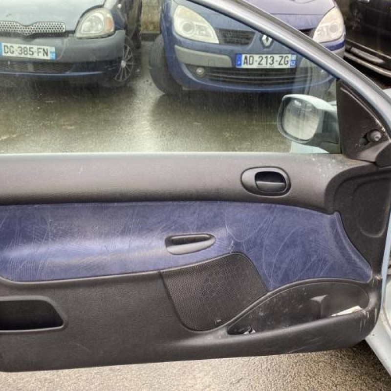 Serrure avant droit PEUGEOT 206 Photo n°13
