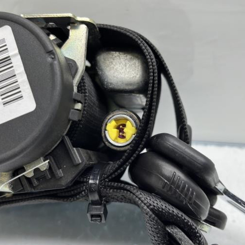 Pretensionneur de ceinture arriere droit MERCEDES CLASSE B 245 Photo n°2