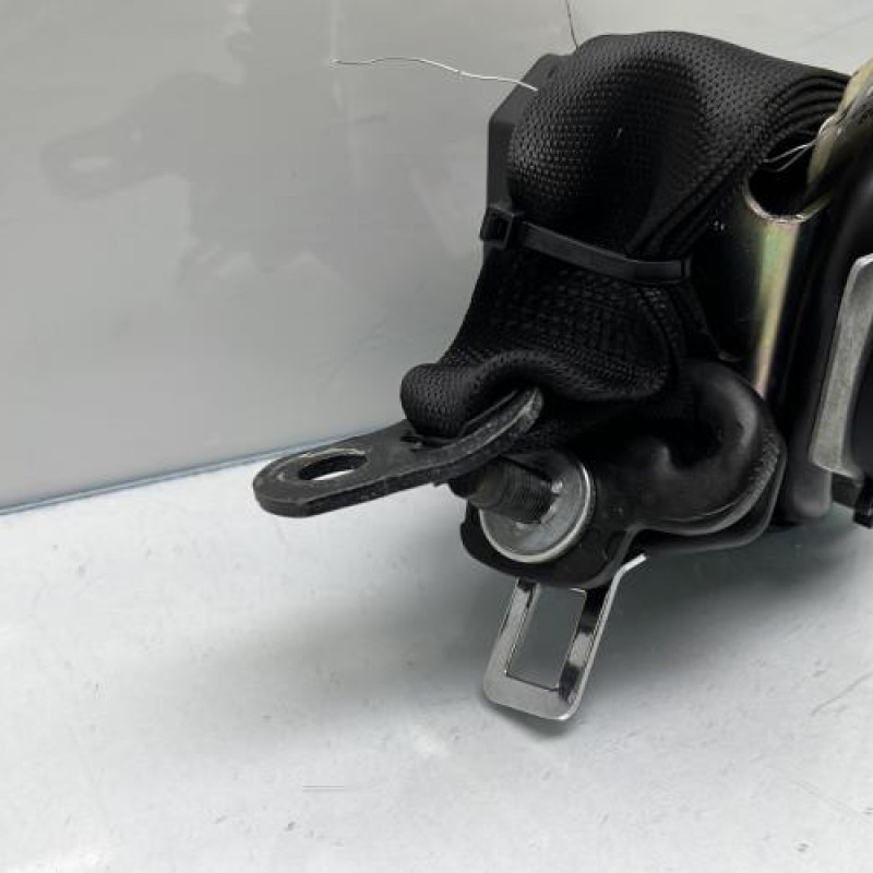 Pretensionneur de ceinture arriere gauche MERCEDES CLASSE B 245 Photo n°5
