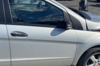 Pretensionneur de ceinture arriere gauche MERCEDES CLASSE B 245