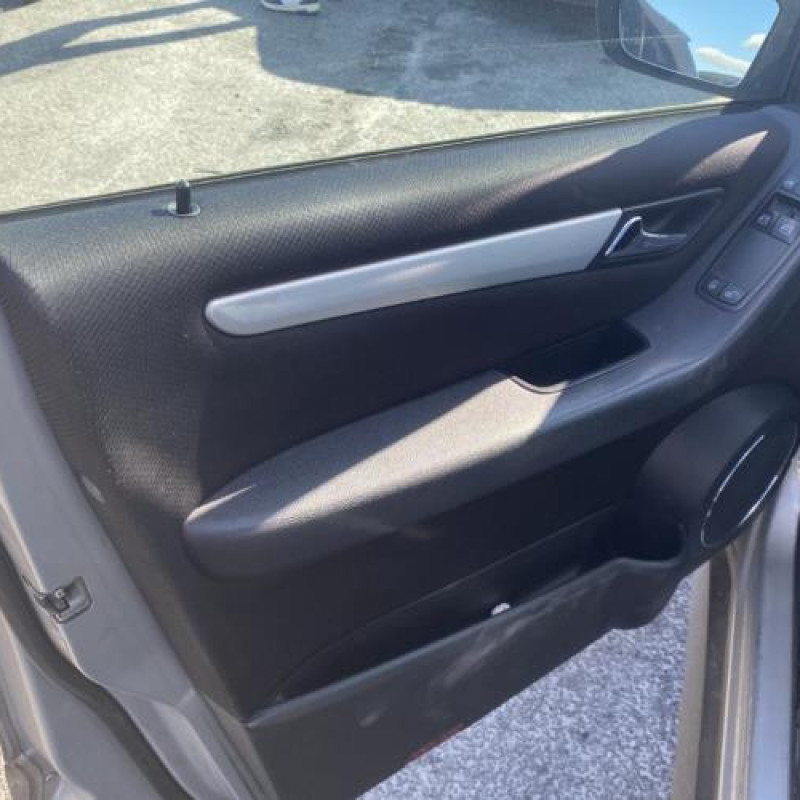 Pretensionneur de ceinture arriere gauche MERCEDES CLASSE B 245 Photo n°17