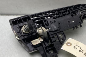 Poignee porte avant gauche AUDI Q5 1