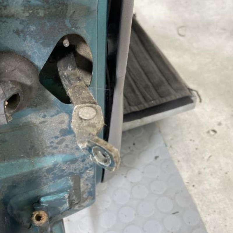 Porte avant droit FORD FIESTA 4 Photo n°5