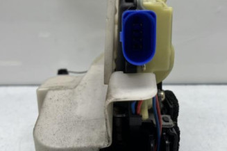 Serrure avant droit VOLKSWAGEN POLO 4