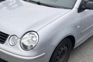 Serrure avant droit VOLKSWAGEN POLO 4