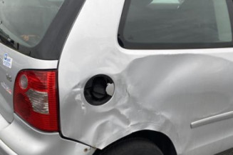 Serrure avant droit VOLKSWAGEN POLO 4