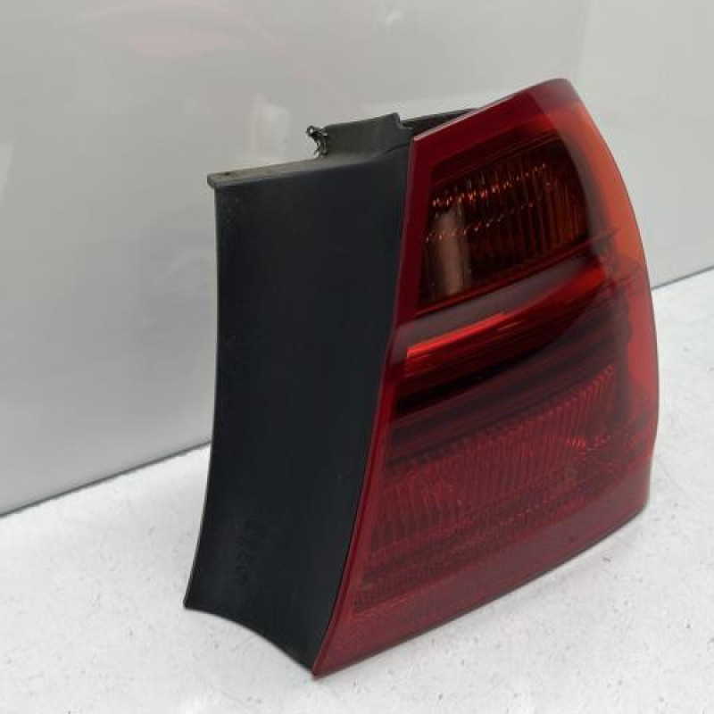 Feu arriere principal droit (feux) BMW SERIE 3 E90 Photo n°3