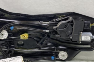 Leve vitre electrique arriere gauche PEUGEOT 308 1 Photo n°1