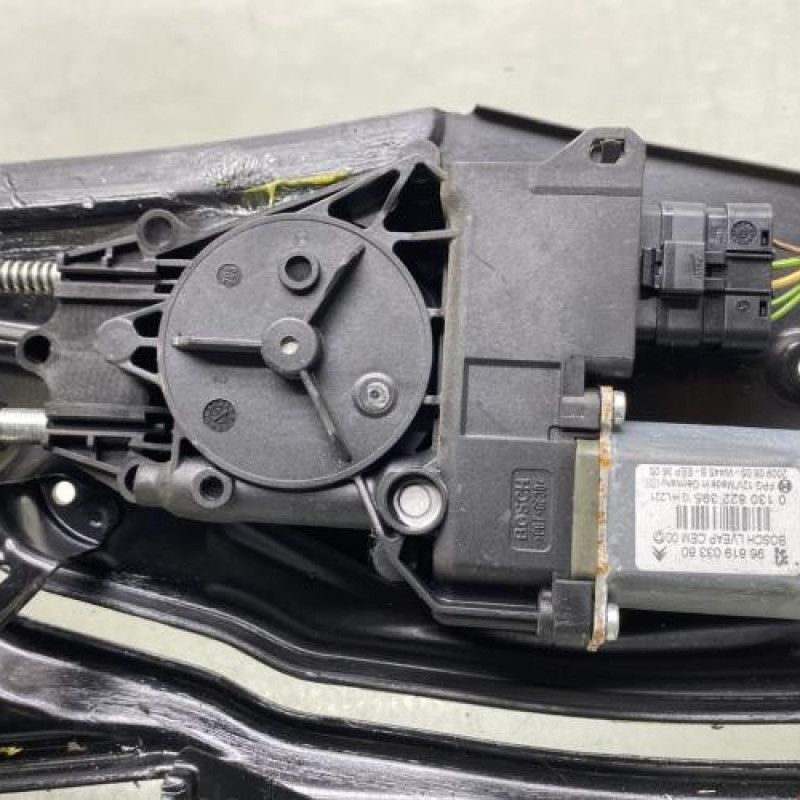 Leve vitre electrique arriere gauche PEUGEOT 308 1 Photo n°3