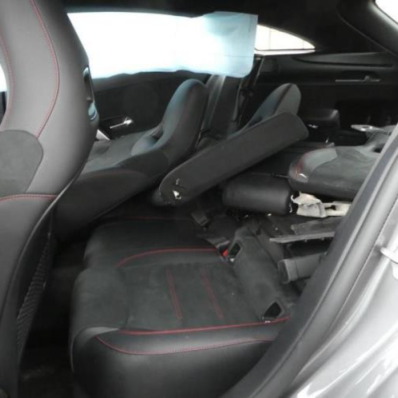 Enjoliveur anti brouillard MERCEDES CLASSE CLA 118 Photo n°10
