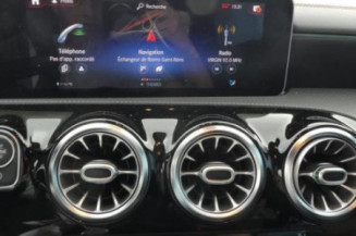 Enjoliveur anti brouillard MERCEDES CLASSE CLA 118