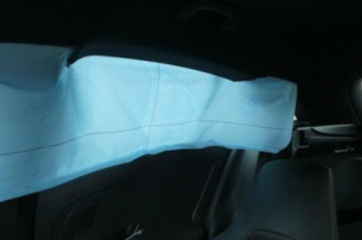 Enjoliveur anti brouillard MERCEDES CLASSE CLA 118