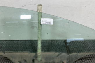 Vitre avant droit SEAT LEON 2 Photo n°1