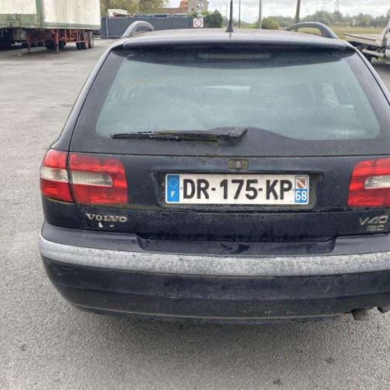 Feu arriere principal gauche (feux) VOLVO V 40 1 Photo n°8