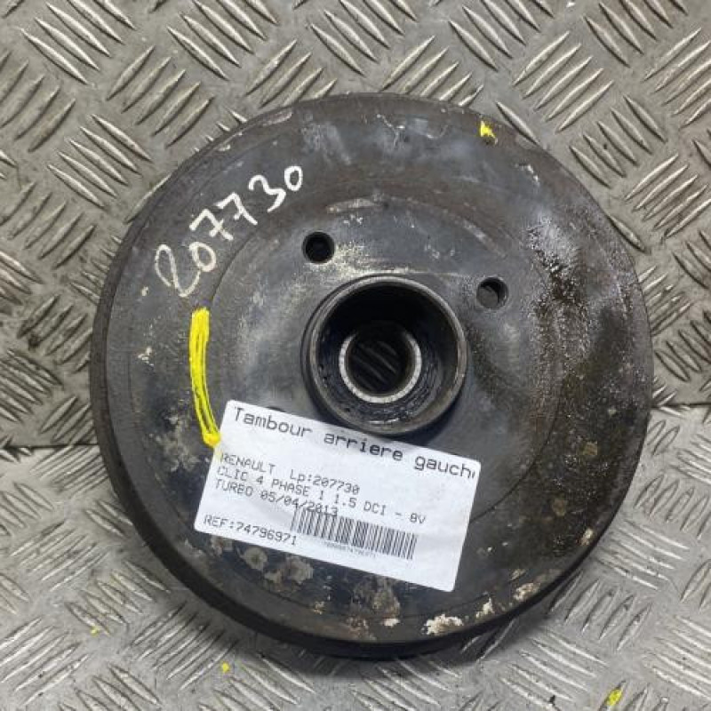 Tambour arriere gauche RENAULT CLIO 4 Photo n°1