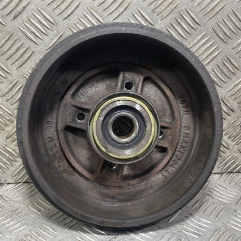 Tambour arriere gauche RENAULT CLIO 4 Photo n°3