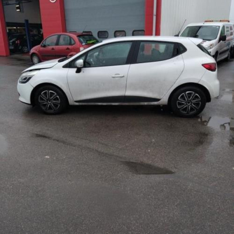 Tambour arriere gauche RENAULT CLIO 4 Photo n°7