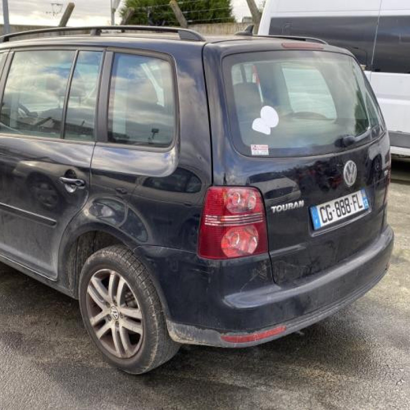 Feu arriere principal gauche (feux) VOLKSWAGEN TOURAN 1 Photo n°11