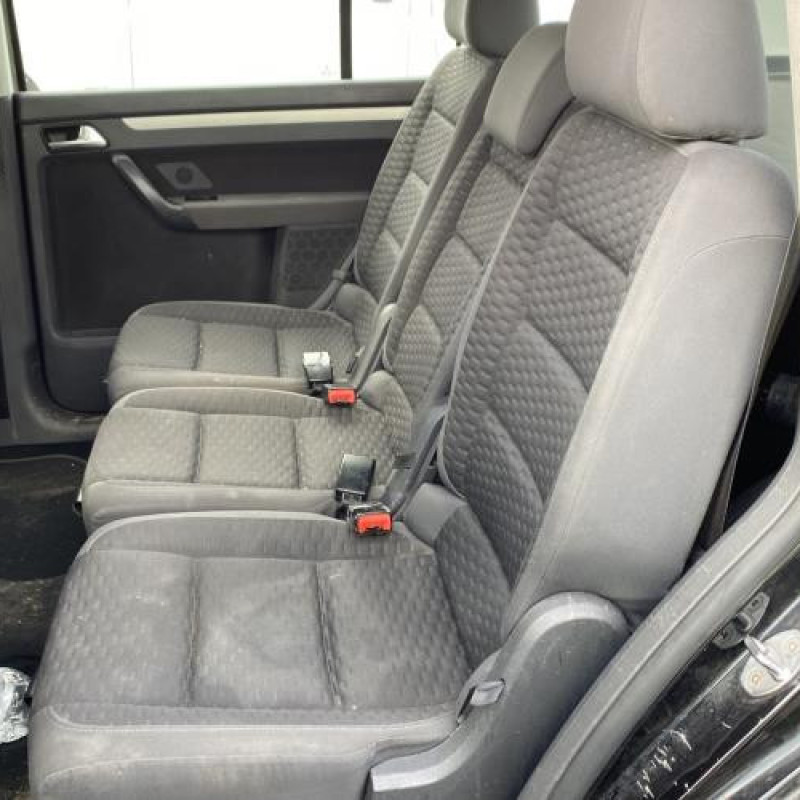 Feu arriere principal gauche (feux) VOLKSWAGEN TOURAN 1 Photo n°18