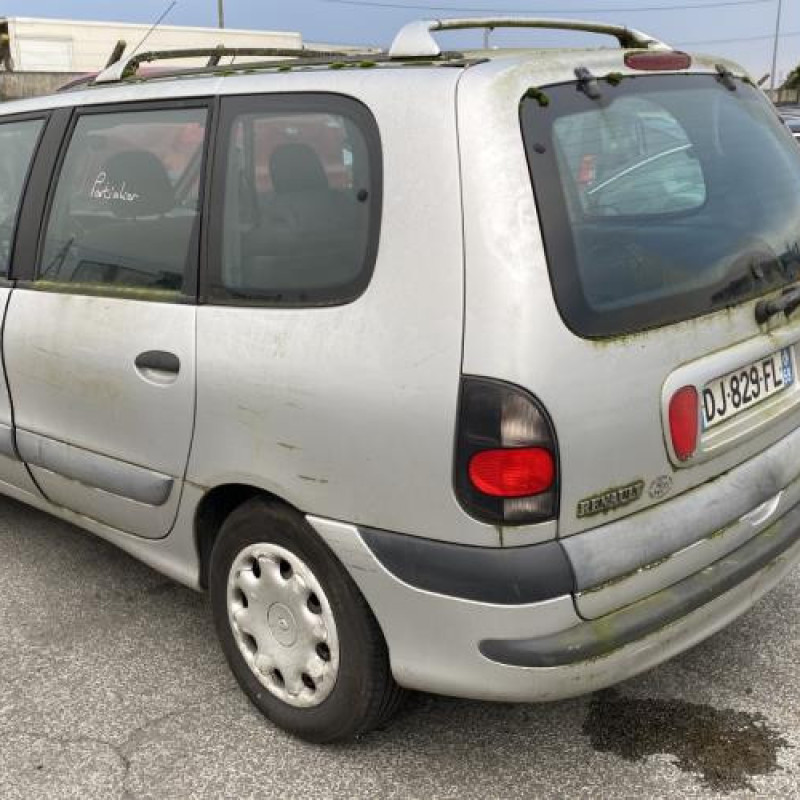 Feu arriere principal gauche (feux) RENAULT ESPACE 3 Photo n°9