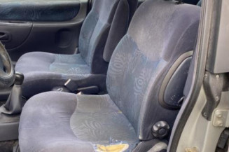 Feu arriere principal gauche (feux) RENAULT ESPACE 3