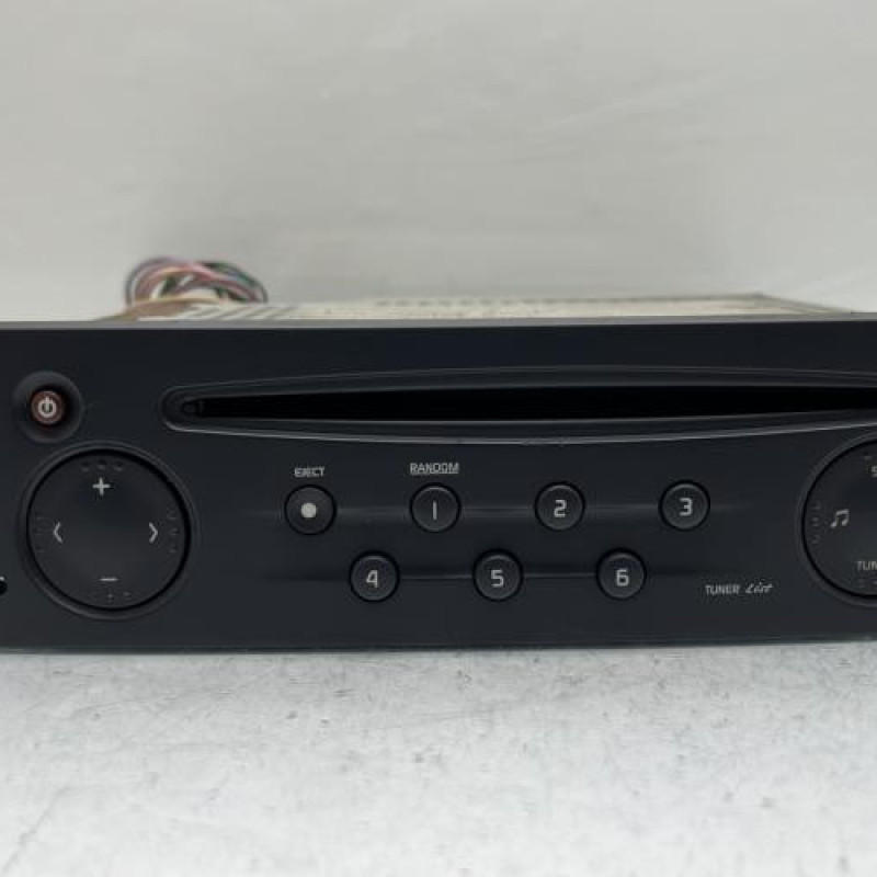 Autoradio RENAULT CLIO 2 Photo n°1