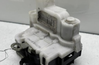 Serrure avant droit FIAT 500 2