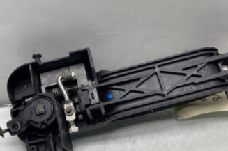 Poignee porte avant gauche FORD FIESTA 5