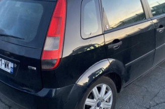 Poignee porte avant gauche FORD FIESTA 5