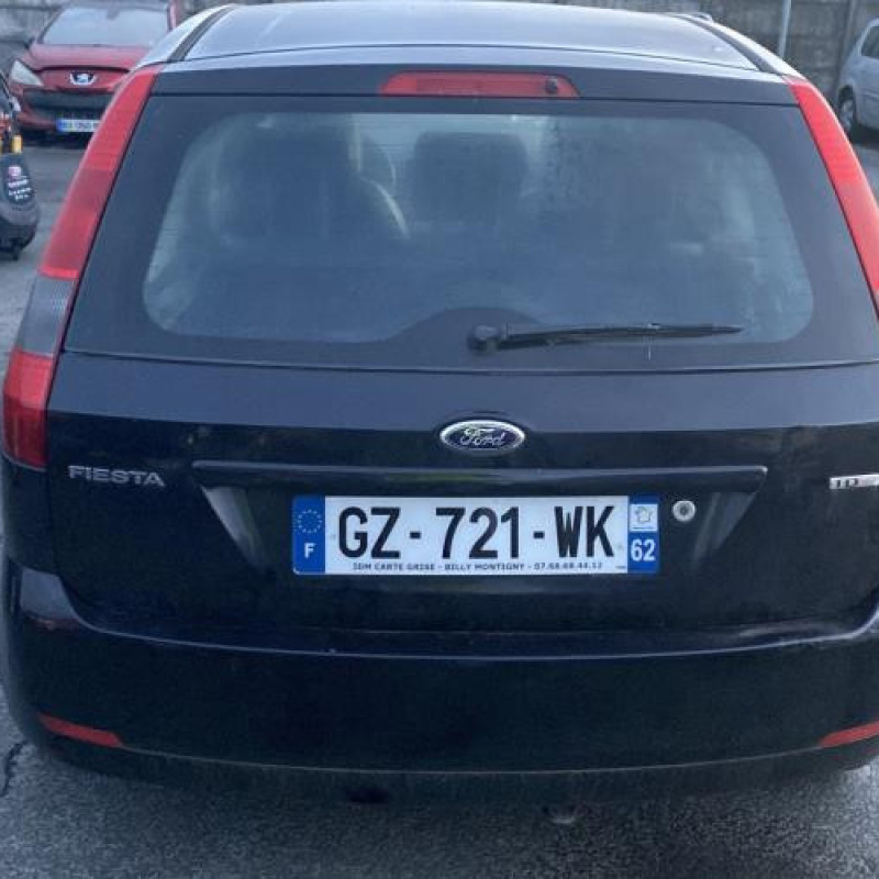 Poignee porte avant gauche FORD FIESTA 5 Photo n°10