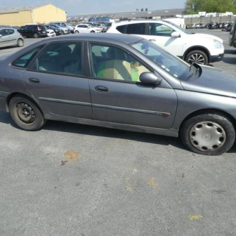 Serrure avant droit RENAULT LAGUNA 1 Photo n°6