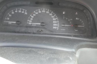 Serrure avant droit RENAULT LAGUNA 1