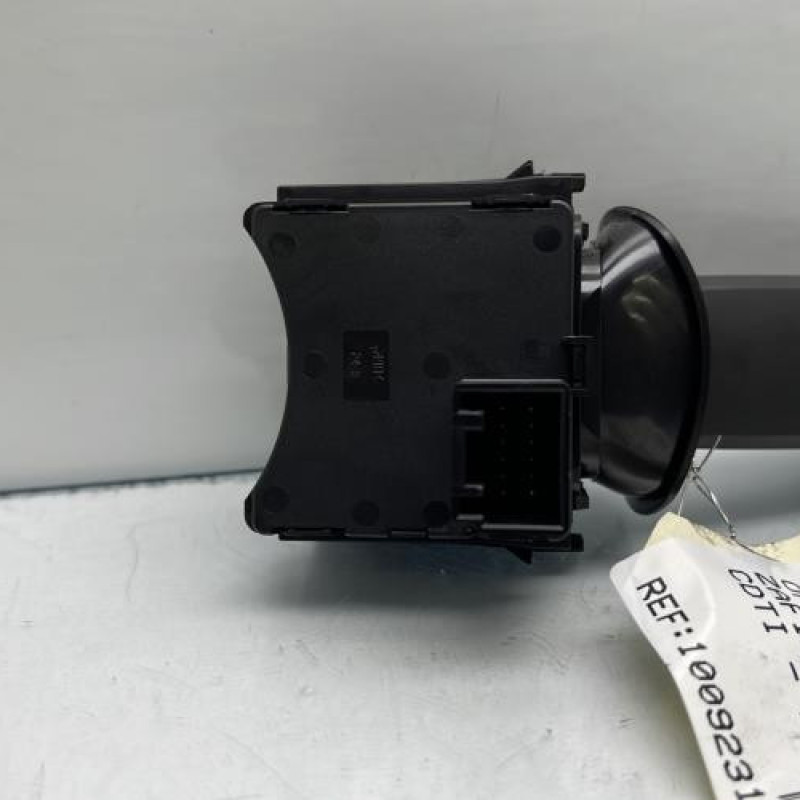 Commodo phare OPEL ZAFIRA TOURER C Photo n°6