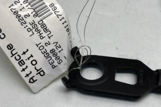 Attache ceinture avant droit PEUGEOT 5008 2