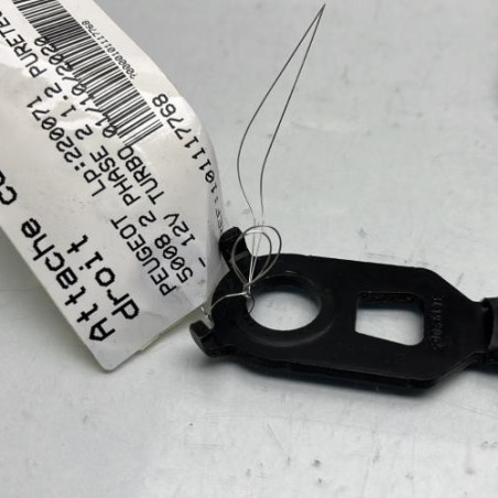 Attache ceinture avant droit PEUGEOT 5008 2