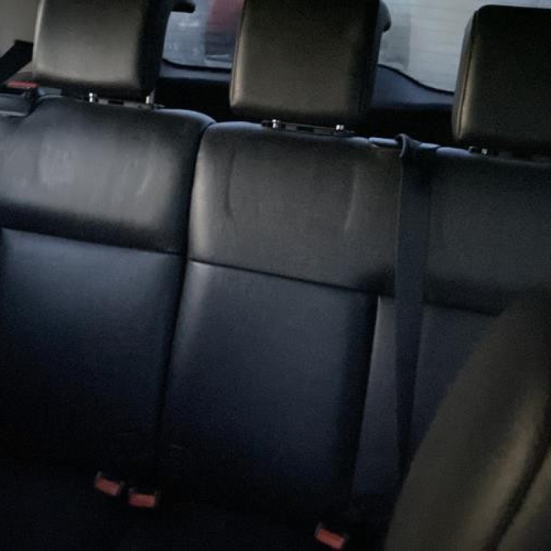 Poignee porte avant droit FORD FIESTA 5 Photo n°15