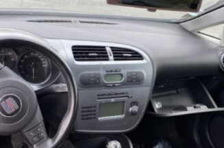 Calculateur moteur SEAT LEON 2