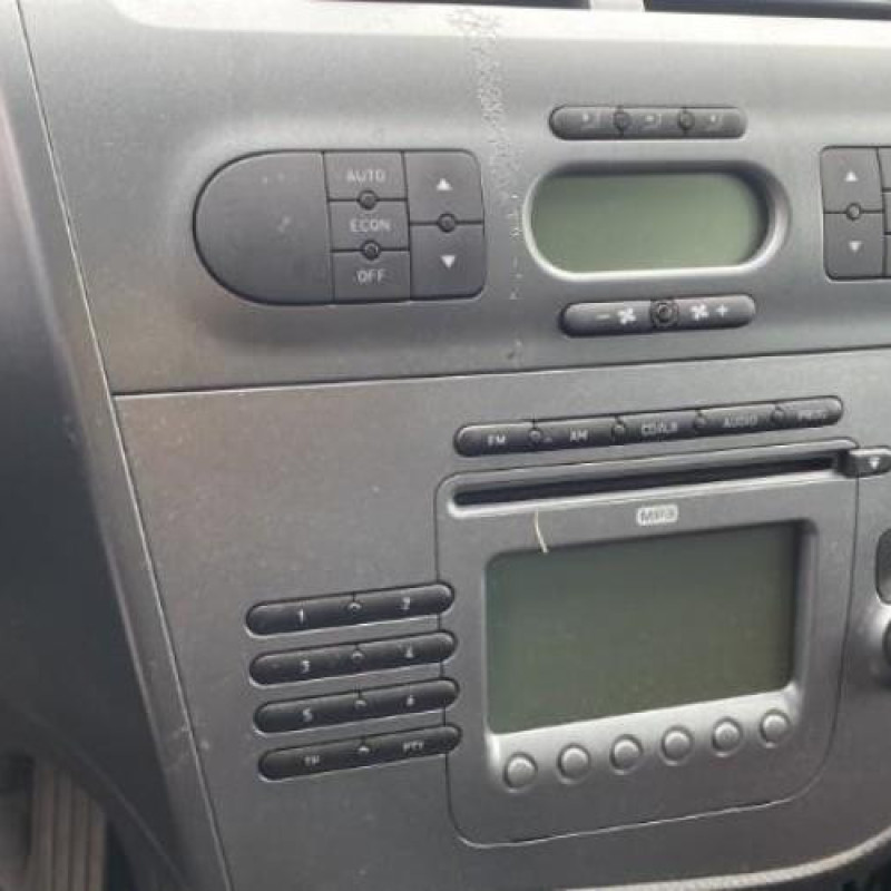 Calculateur moteur SEAT LEON 2 Photo n°18