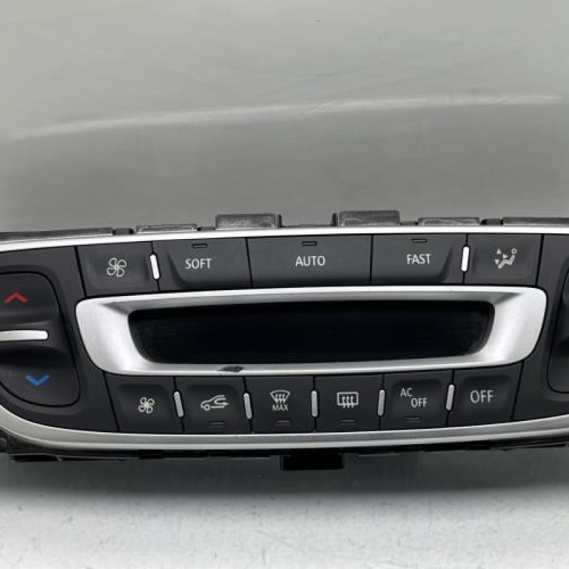 Commande chauffage RENAULT MEGANE 3 Photo n°1