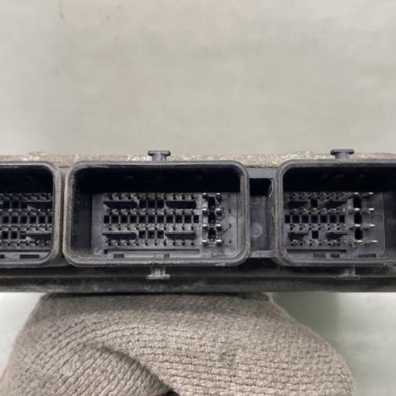 Calculateur moteur CITROEN JUMPY 2 Photo n°4