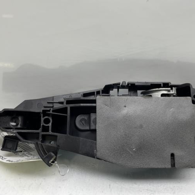 Poignee porte arriere droit PEUGEOT 5008 2 Photo n°3