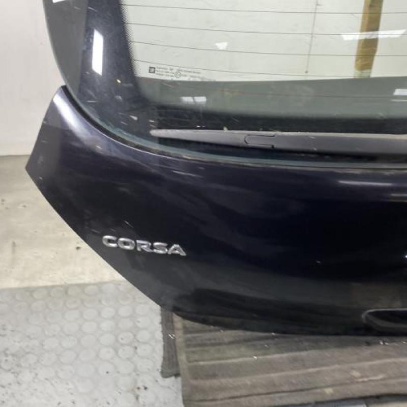 Malle/Hayon arriere OPEL CORSA D Photo n°5