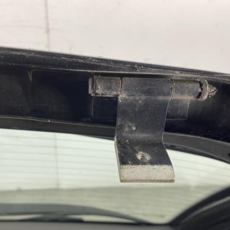 Malle/Hayon arriere OPEL CORSA D Photo n°6