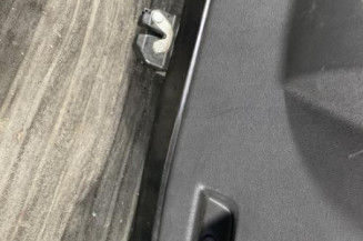 Malle/Hayon arriere OPEL CORSA D