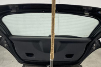 Malle/Hayon arriere OPEL CORSA D