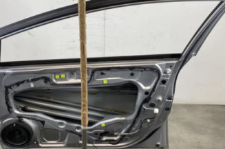 Porte avant droit HONDA CIVIC 8