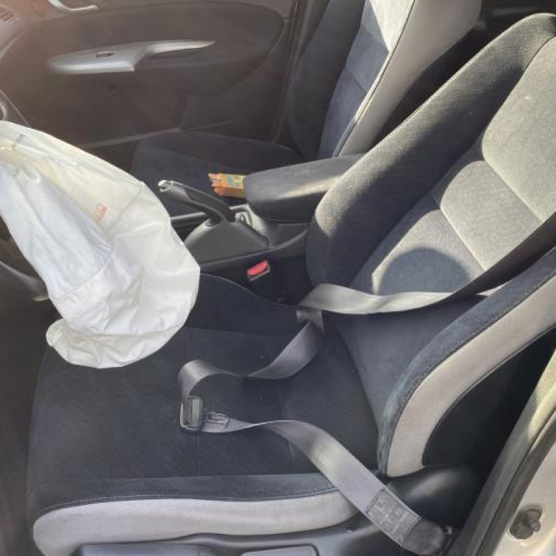 Porte avant droit HONDA CIVIC 8 Photo n°16