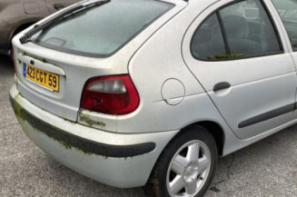 Porte arriere gauche RENAULT MEGANE 1